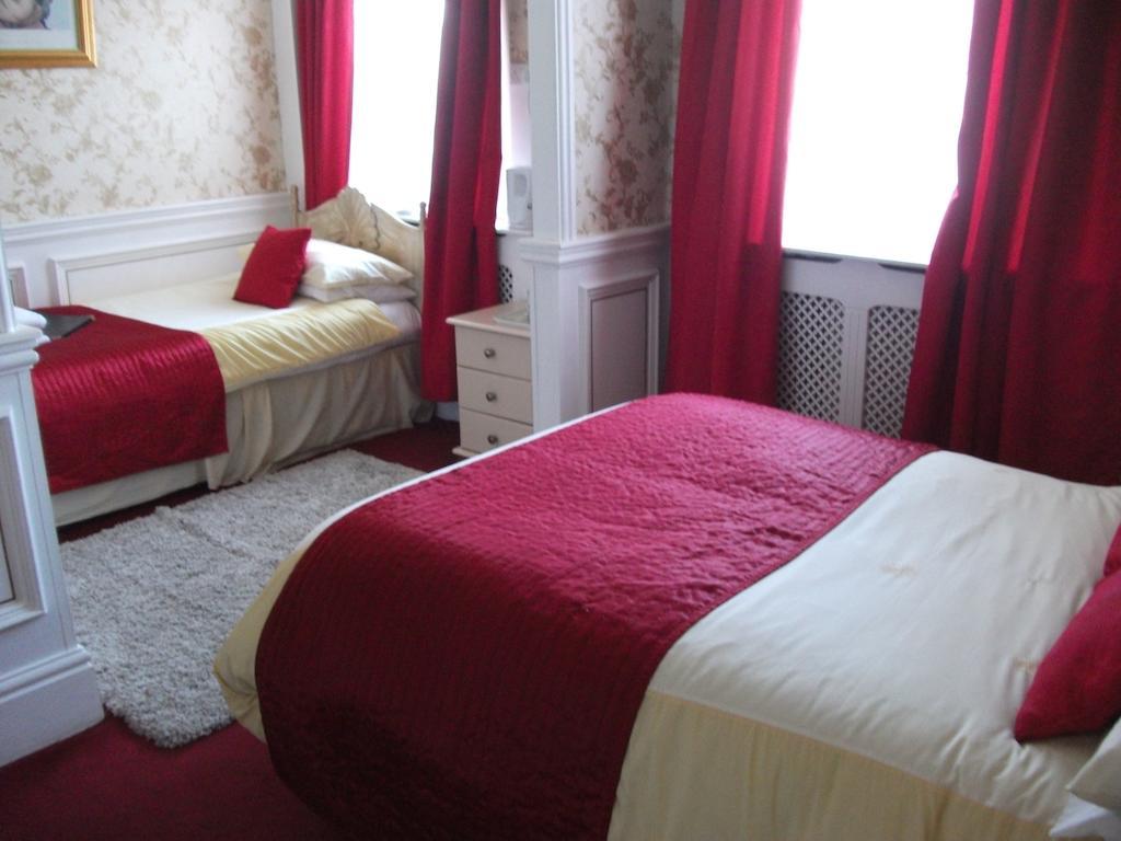 The Brema Hotel Blackpool Szoba fotó