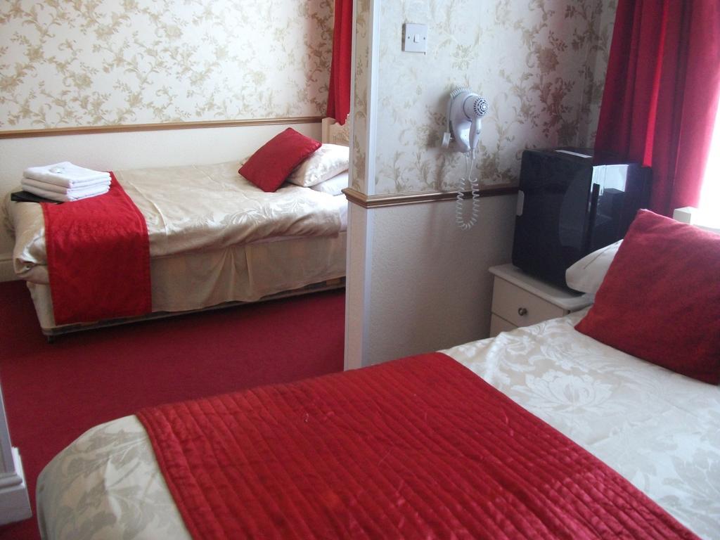 The Brema Hotel Blackpool Szoba fotó